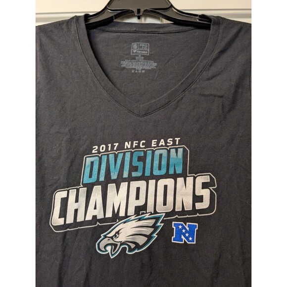 Philadelphia Eagles Women’s M 2017 NFC East Division Champions V-Neck T-Shirt - Picture 8 of 9
